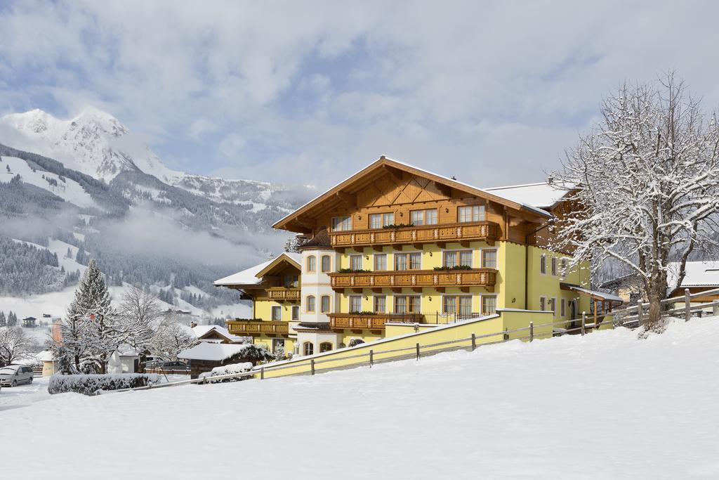Landhotel Untermuellnergut Dorfgastein Bagian luar foto